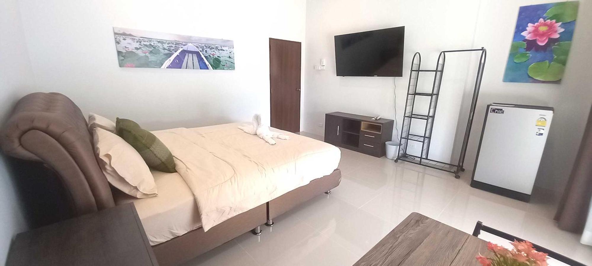 Bua Daeng Homestay Resort Kumphawapi Екстер'єр фото